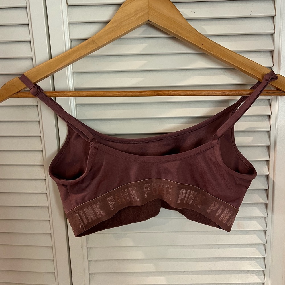 Victoria’s Secret PINK sports bra 💗💗💗